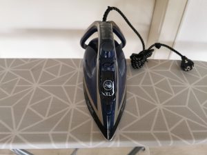 Tefal Ultragliss Bügeleisen Frontansicht