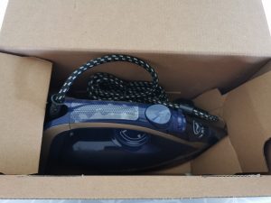 Tefal Ultragliss Bügeleisen auspacken