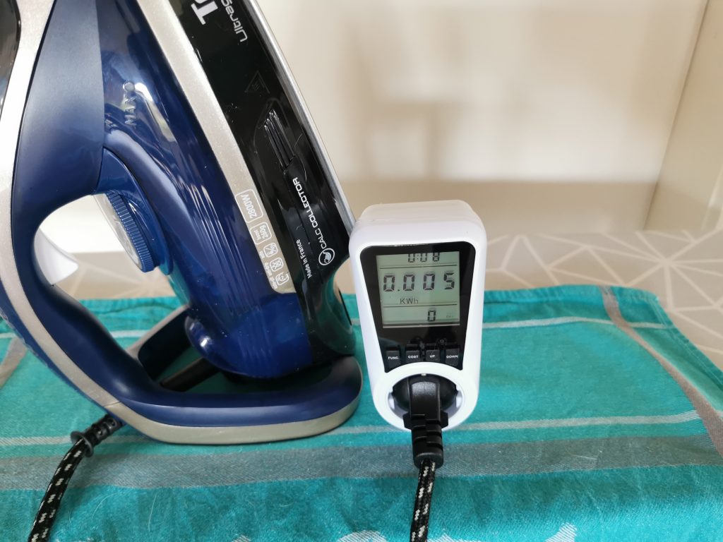 Tefal Ultragliss Bügeleisen mit Strommesser