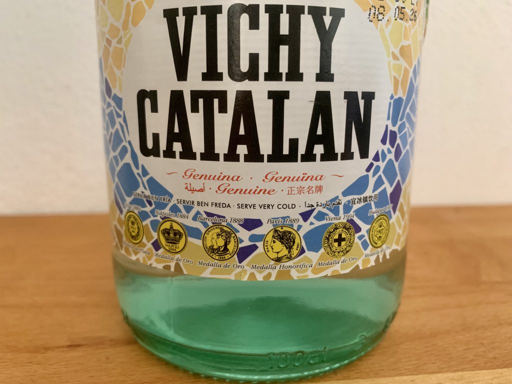 Vichy Catalán Mineralwasser Teilaufnahme Etikett Vorderseite