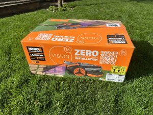 Worx Vision M600 Mähroboter Verpackung