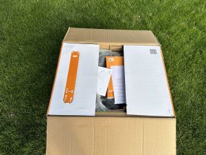 Worx Vision M600 Mähroboter Verpackung teilweise geöffnet