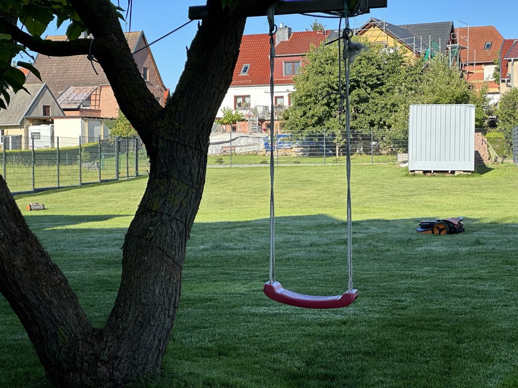 Worx Vision M600 Mähroboter aus der Distanz