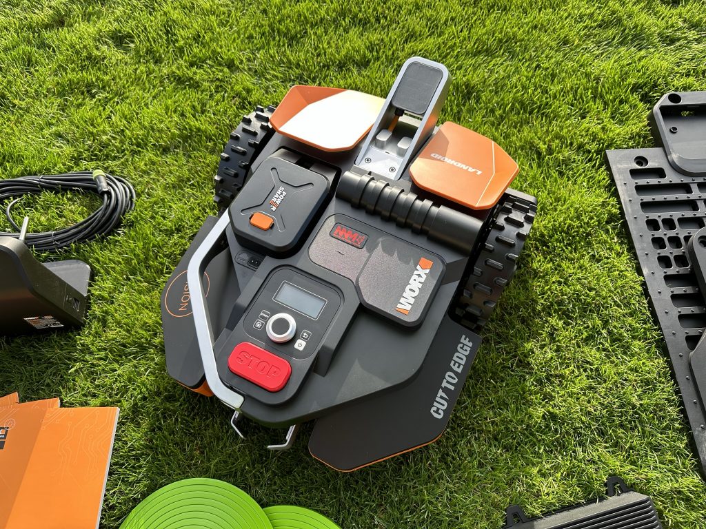 Worx Vision M600 Mähroboter nähere Ansicht