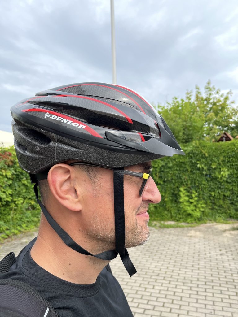Dunlop HB13 Fahrradhelm Seitenansicht