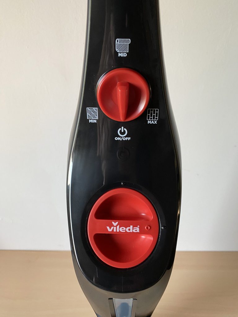 Vileda Steam Plus Dampfreiniger Einstellrad und Wassereinfüllung