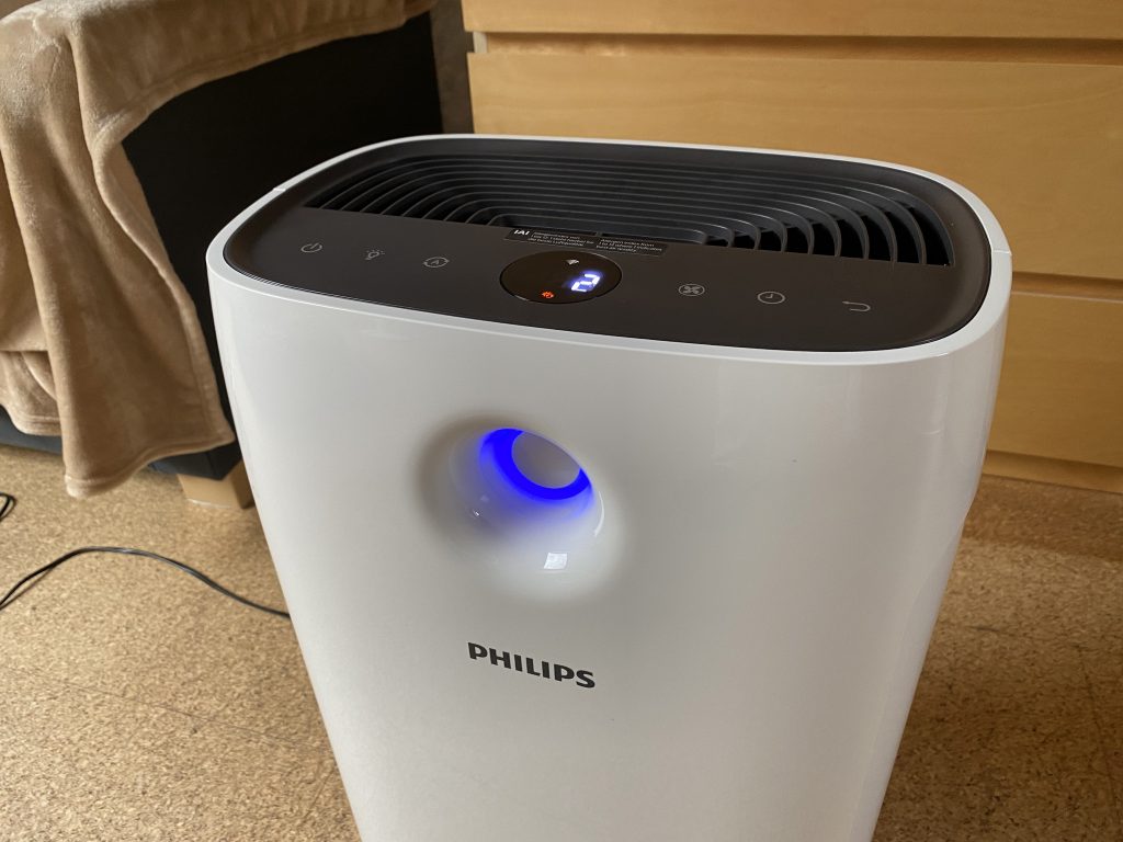 Philips Series 2000i Luftreiniger im Betrieb