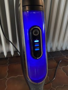 Shark S6003EU Klik n Flip Dampfreiniger beim Aufwärmen