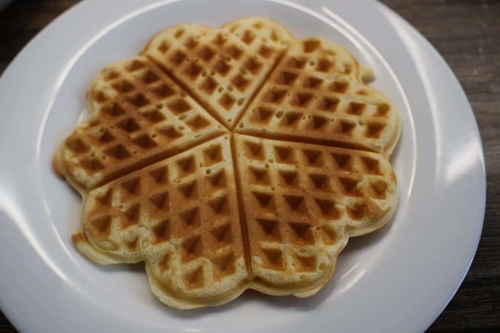 WMF Lono Waffeleisen Waffel dunkel