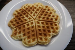 WMF Lono Waffeleisen Waffel dunkel