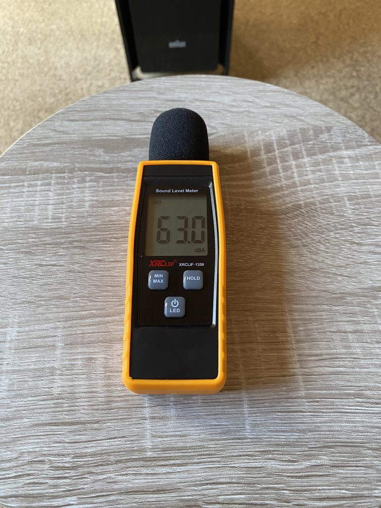BRAUN Scan and Clean Luftreiniger Lautstärke höchste Stufe