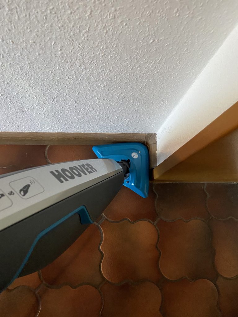 Hoover Steam Capsule Dampfreiniger Reinugung Ecke mit Eckreiniger