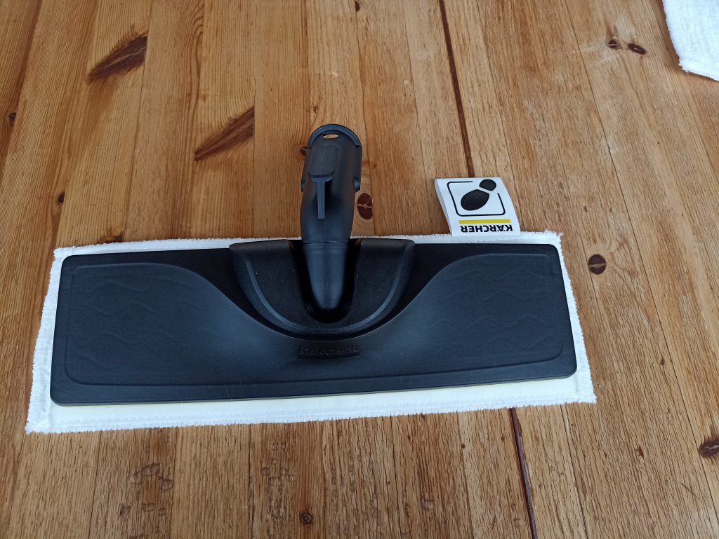 Kärcher EasyFix SC 5 Dampfreiniger Wischbezug auf Bodendüse