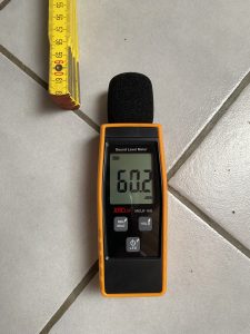 Leifheit CleanTenso 11910 Dampfreiniger Messung Lautstärke 2
