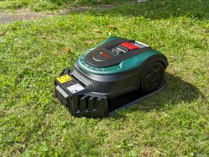 Bosch Home and Garden Indego XS 300 Mähroboter alternatives Foto für Ladestation