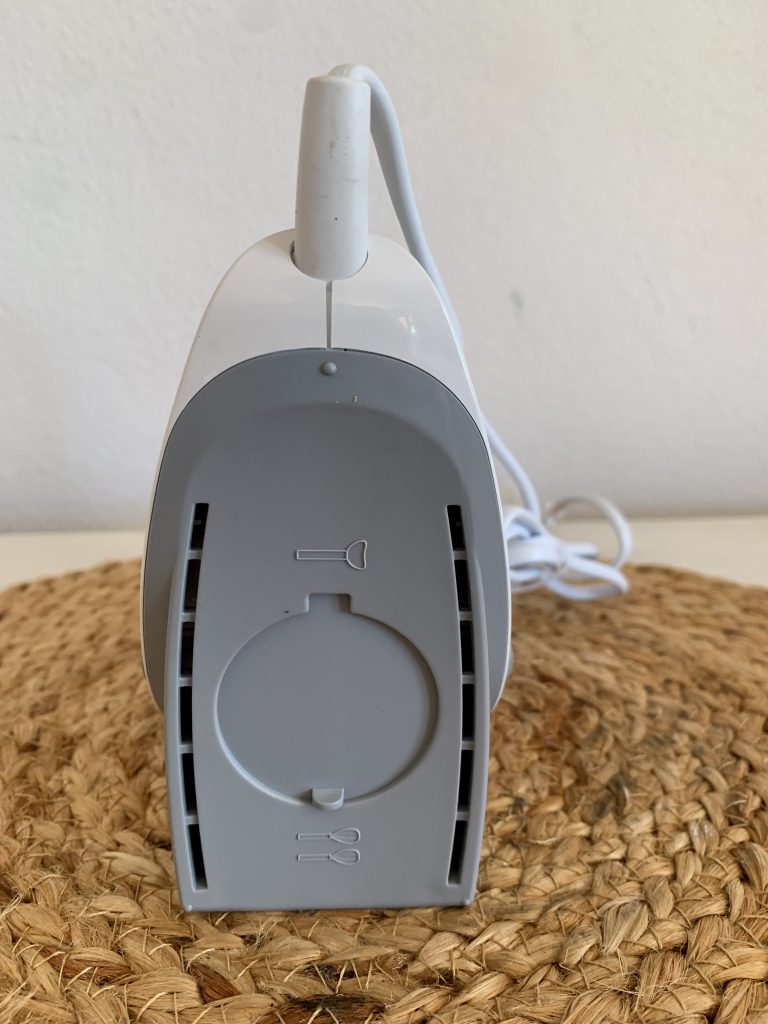 Bosch MFQ3530 Handmixer Steckplatz für Pürierstab verschlossen