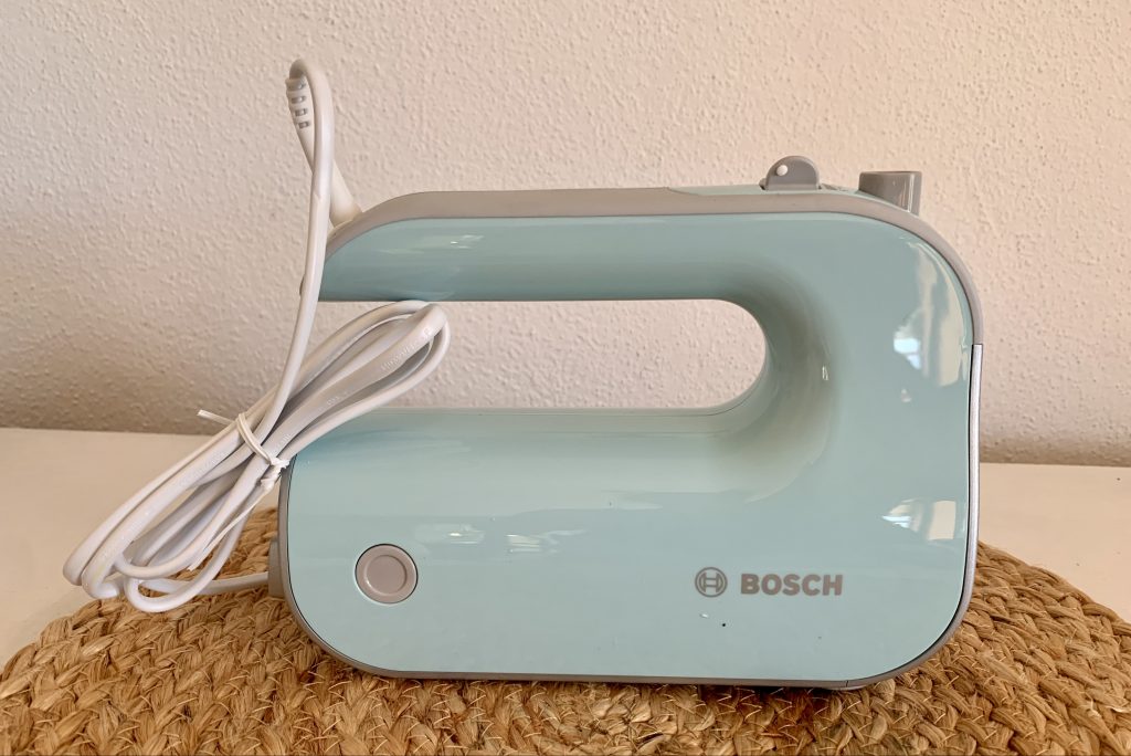 Bosch Styline MFQ40302 Handmixer von der Seite
