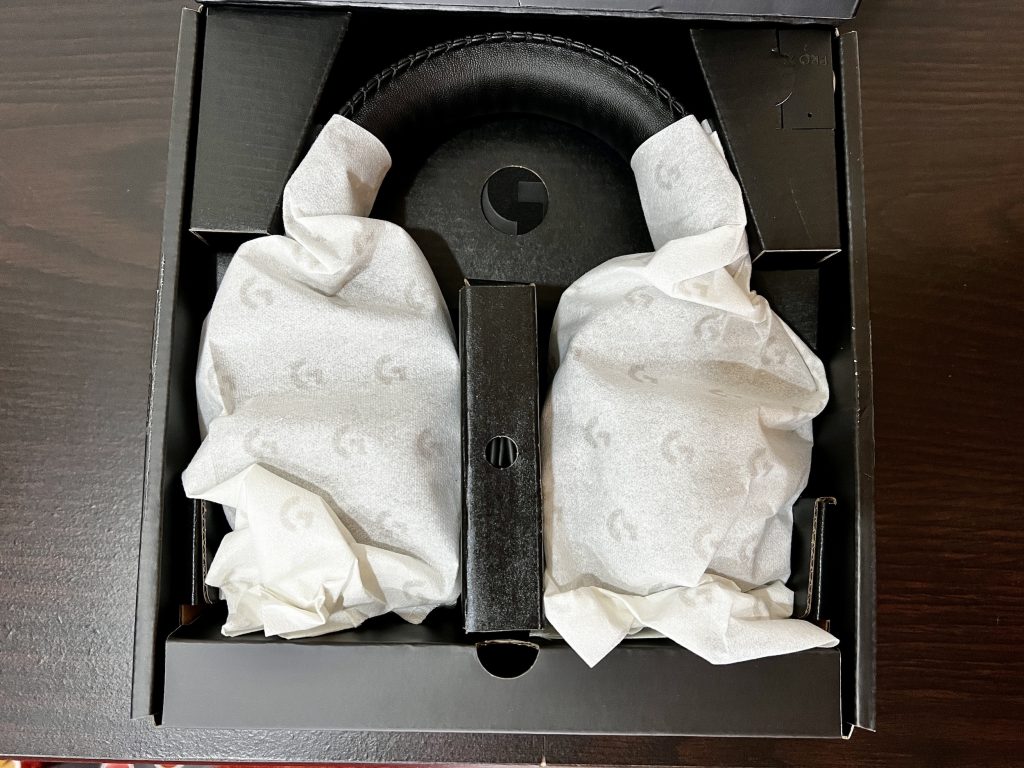 Logitech G PRO X 2 Lightspeed Verpackungsinhalt