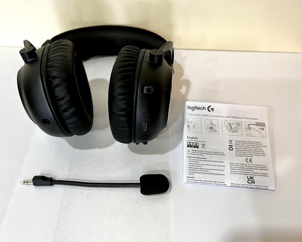 Logitech G PRO X 2 Lightspeed mit Bedienungsanleitung