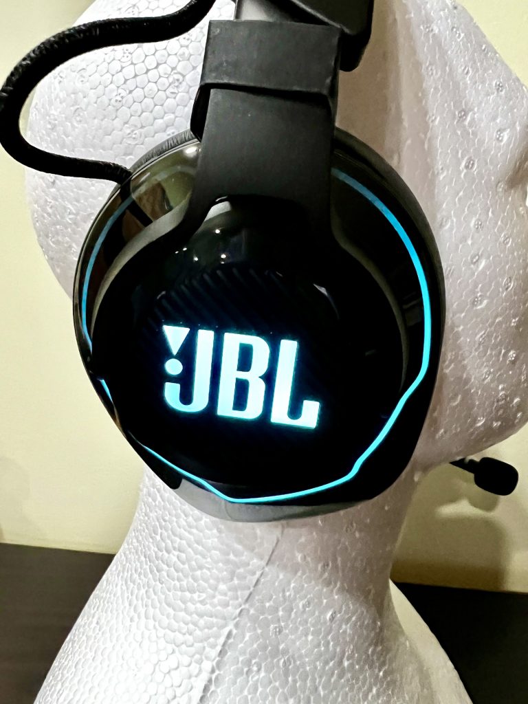 JBL Quantum 910 Headset RGB-Beleuchtung
