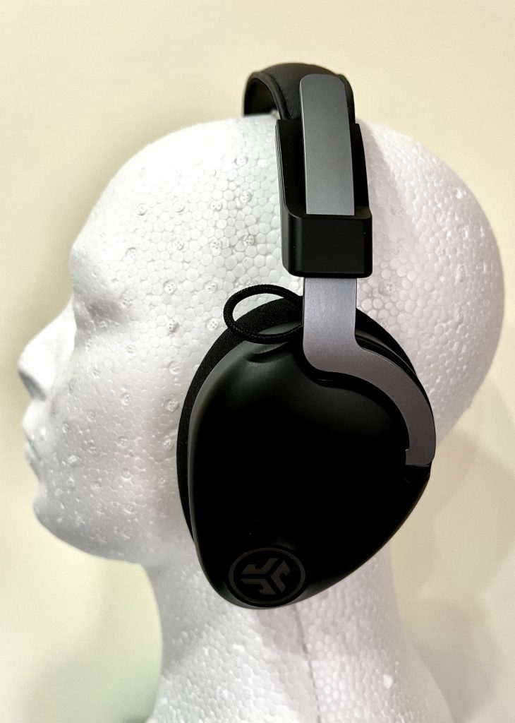 JLab JBUDS Work Headset von der Seite