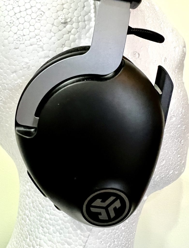 JLab JBUDS Work Headset von der Seite