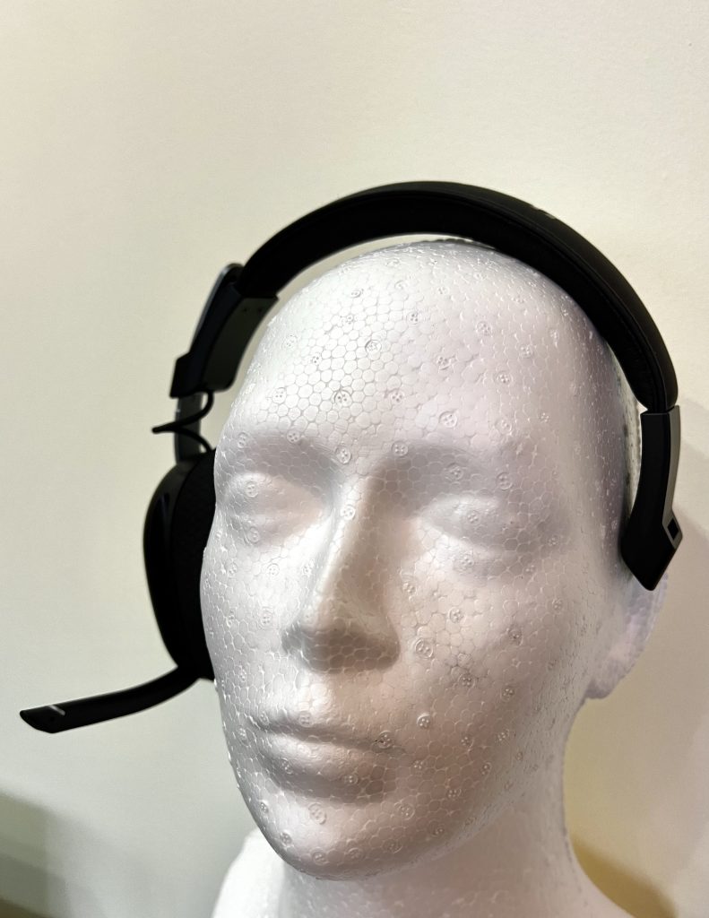 JLab JBUDS Work Headset im Mono-Modus