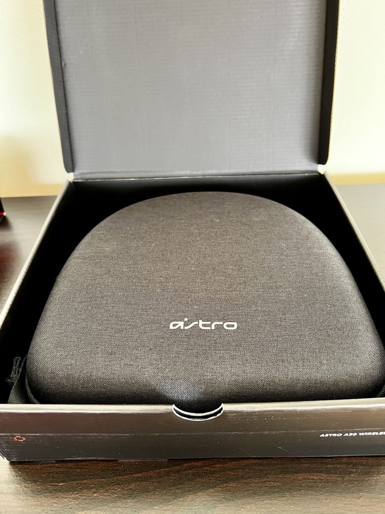 Logitech G Astro A30 Lightspeed Headset in Originalverpackung