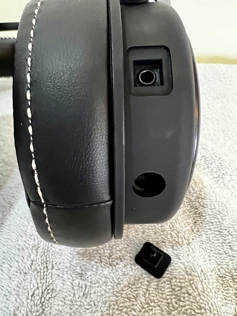 Sharkoon Skiller SGH50 Headset Ports