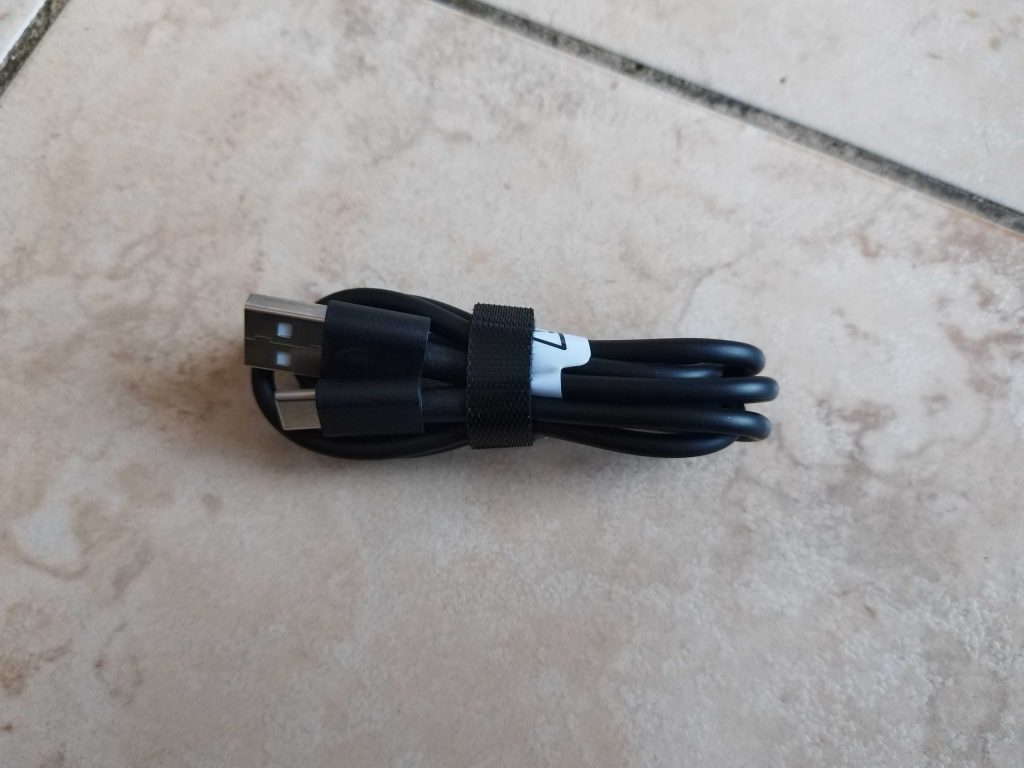 Ladekabel der Bob and Brad Q2 Mini Massagepistole