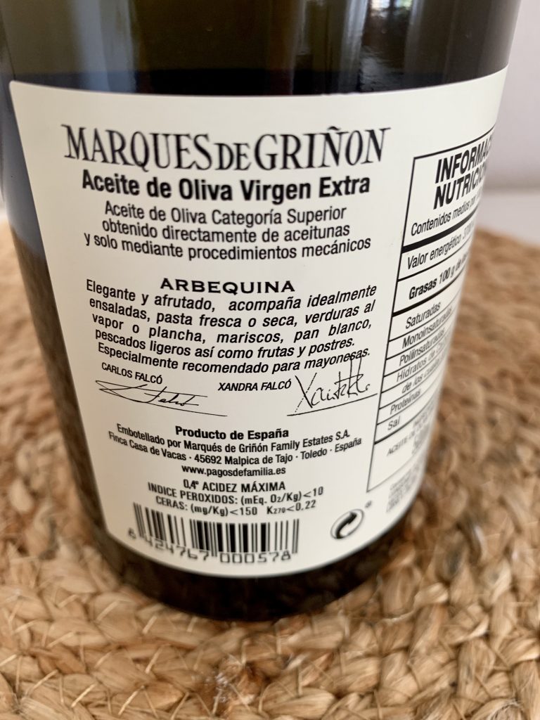 Marqués de Griñon Duo Arbequina Natives Olivenöl extra rückseitiges Etikett Nahaufnahme