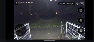 Owltron O1 Überwachungskamera Screenshot mit der Lampe ohne HDR