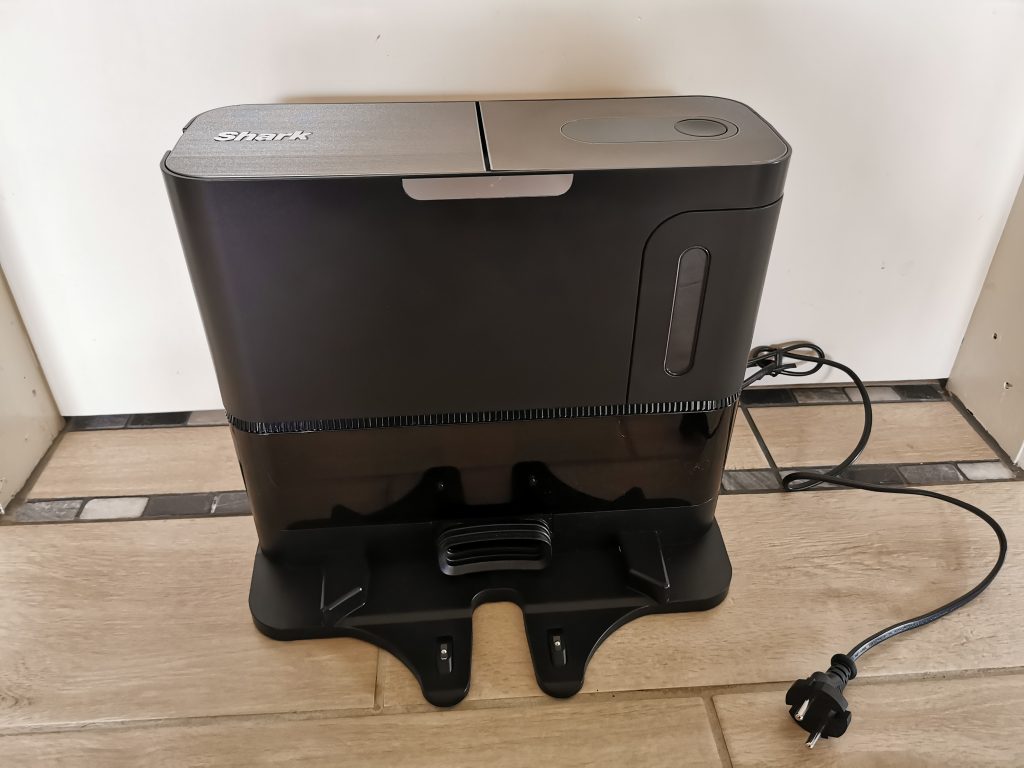 Shark AI Ultra 2-in-1 Saugroboter Absaugstation
