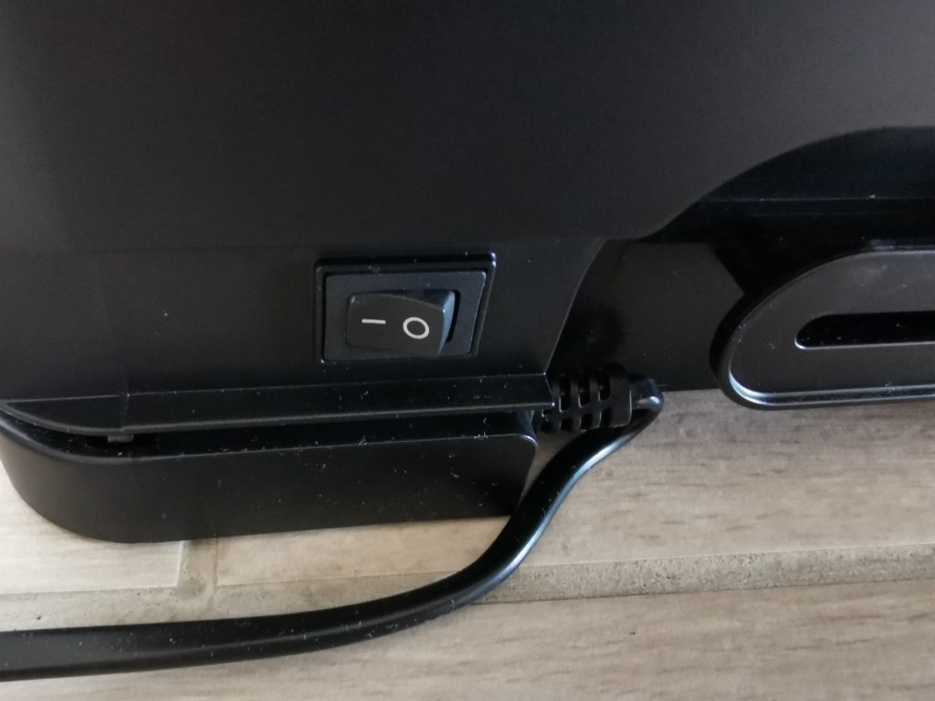 Shark AI Ultra 2-in-1 Saugroboter Einschalter