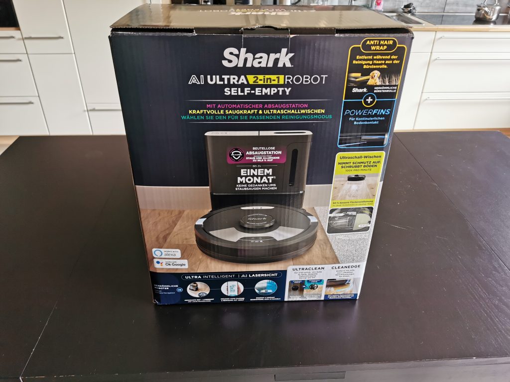 Shark AI Ultra 2-in-1 Saugroboter Verpackung vorn