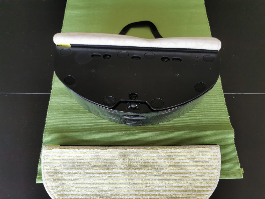 Shark AI Ultra 2-in-1 Saugroboter Wassertank und Wischlappen