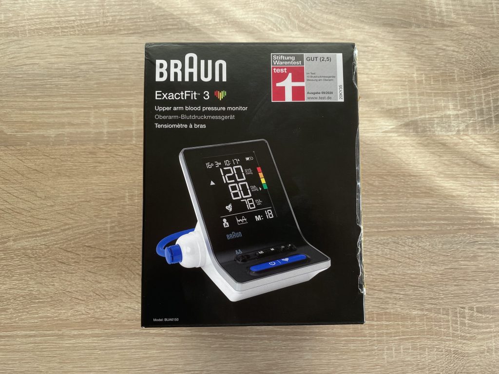 Braun ExactFit 3 Oberarm-Blutdruckmessgerät Verpackung