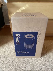 Levoit VeSync Core 300S Luftreiniger Verpackung Vorderseite