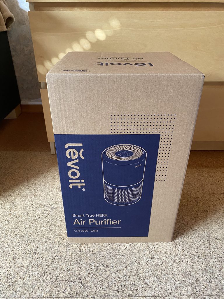 Levoit VeSync Core 300S Luftreiniger Verpackung Vorderseite
