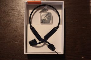 Creative Outlier Free Pro+ Kopfhörer Karton offen