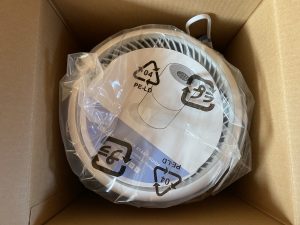 Levoit VeSync Core 300S Luftreiniger in der Verpackung