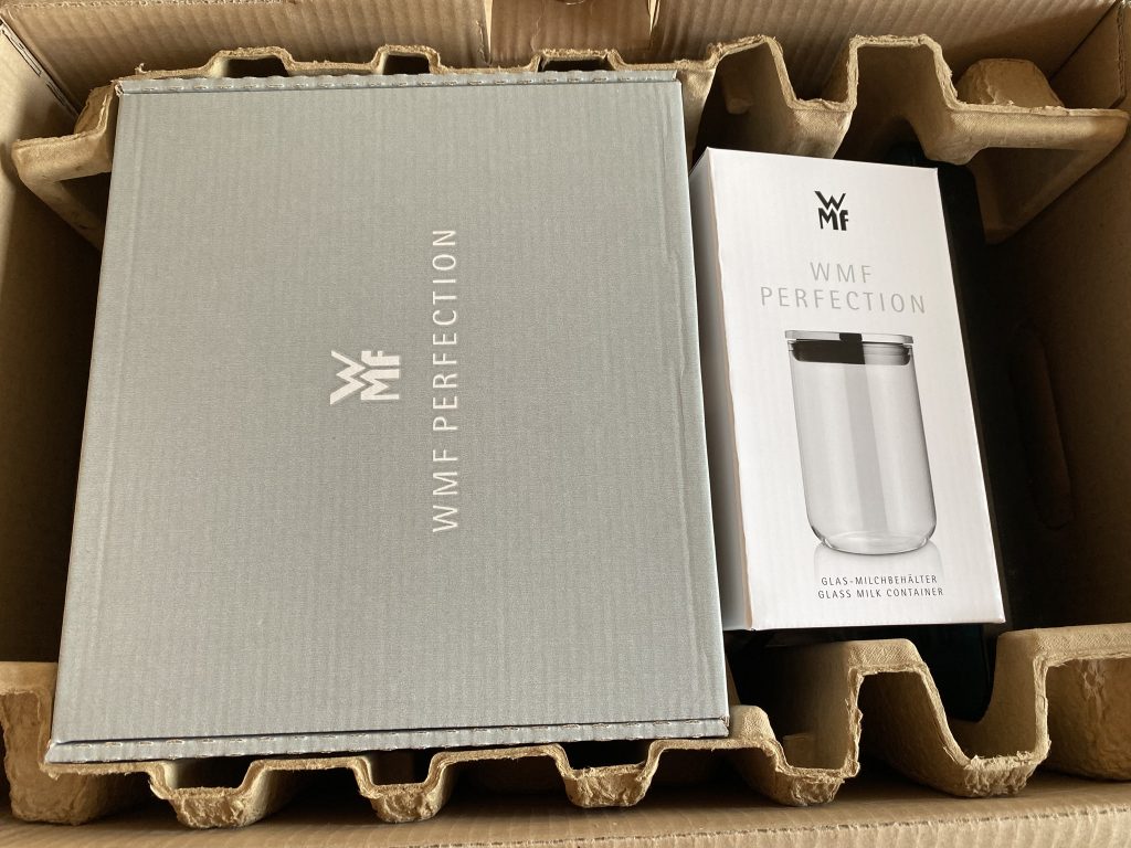 WMF Perfection 680 Kaffeevollautomat Verpackung geöffnet