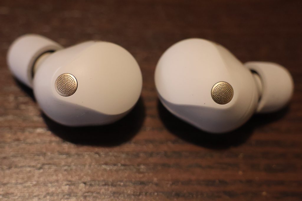 Sony WF-1000XM5 Kopfhörer beide Ohrstecker