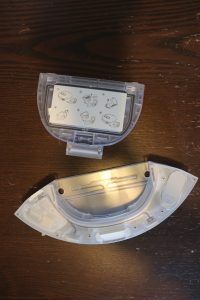 Tapo RV30 Plus Saug-Wisch-Roboter Behälter getrennt