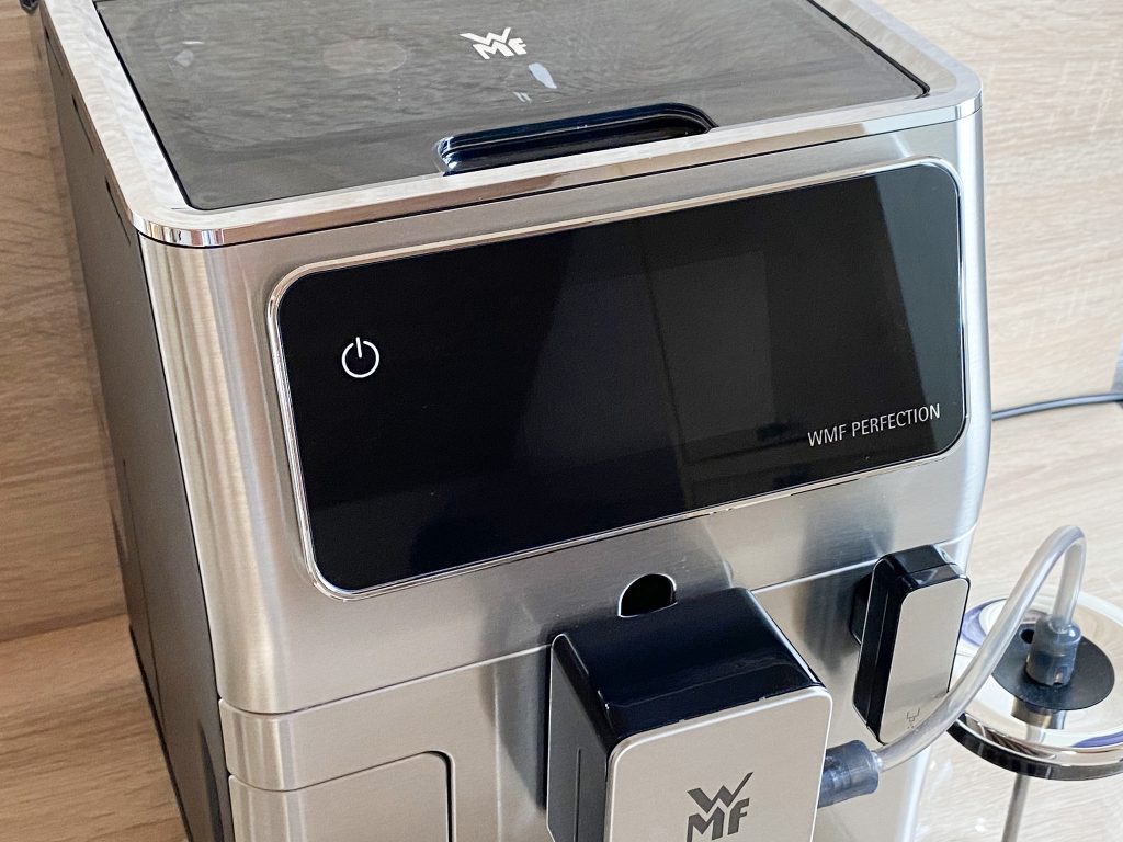 WMF Perfection 680 Kaffeevollautomat Detail Bedienoberfläche