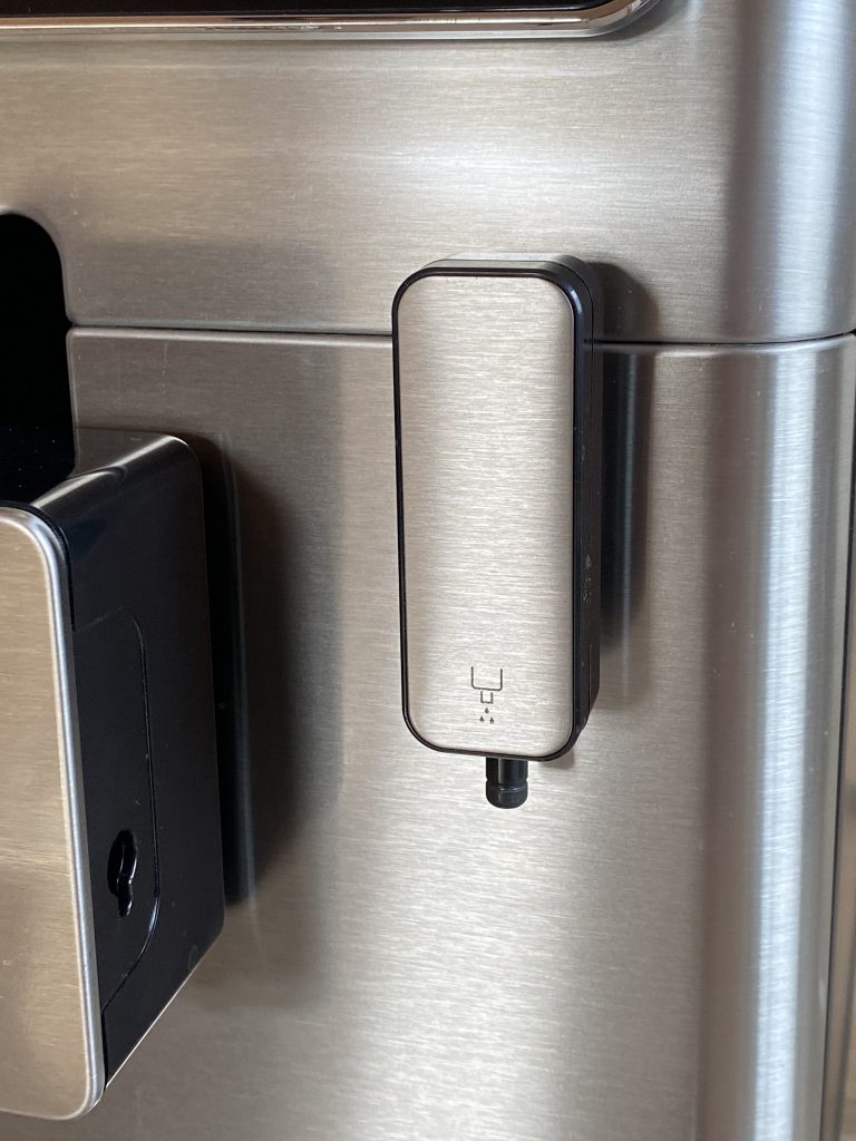 WMF Perfection 680 Kaffeevollautomat Heißwasserausgießer