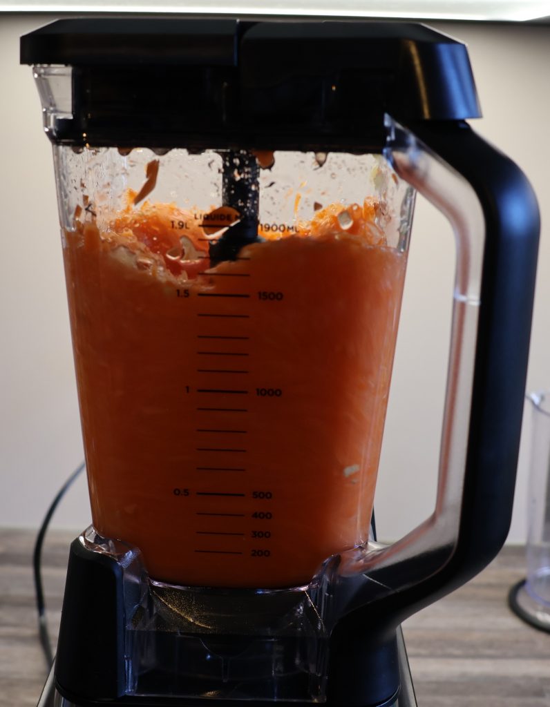 Ninja BN750EU Standmixer in Aktion
