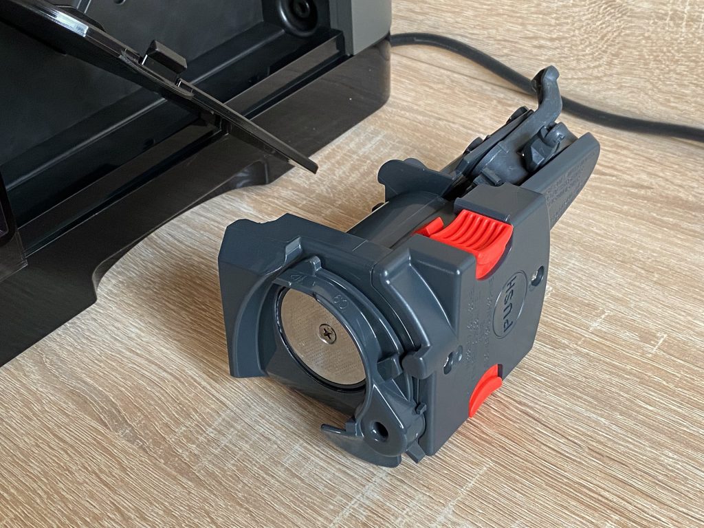 DeLonghi Eletta Explore Cold Brew ECAM450-86-T Kafeevollautomat Brühgruppe ausgebaut