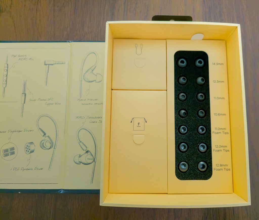 1More Penta Driver P50 Kopfhörer Silikonstöpsel in der Verpackung