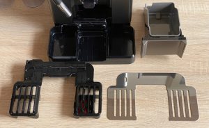 DeLonghi Eletta Explore Cold Brew ECAM450-86-T Kafeevollautomat Abtropfschale in Einzelteilen